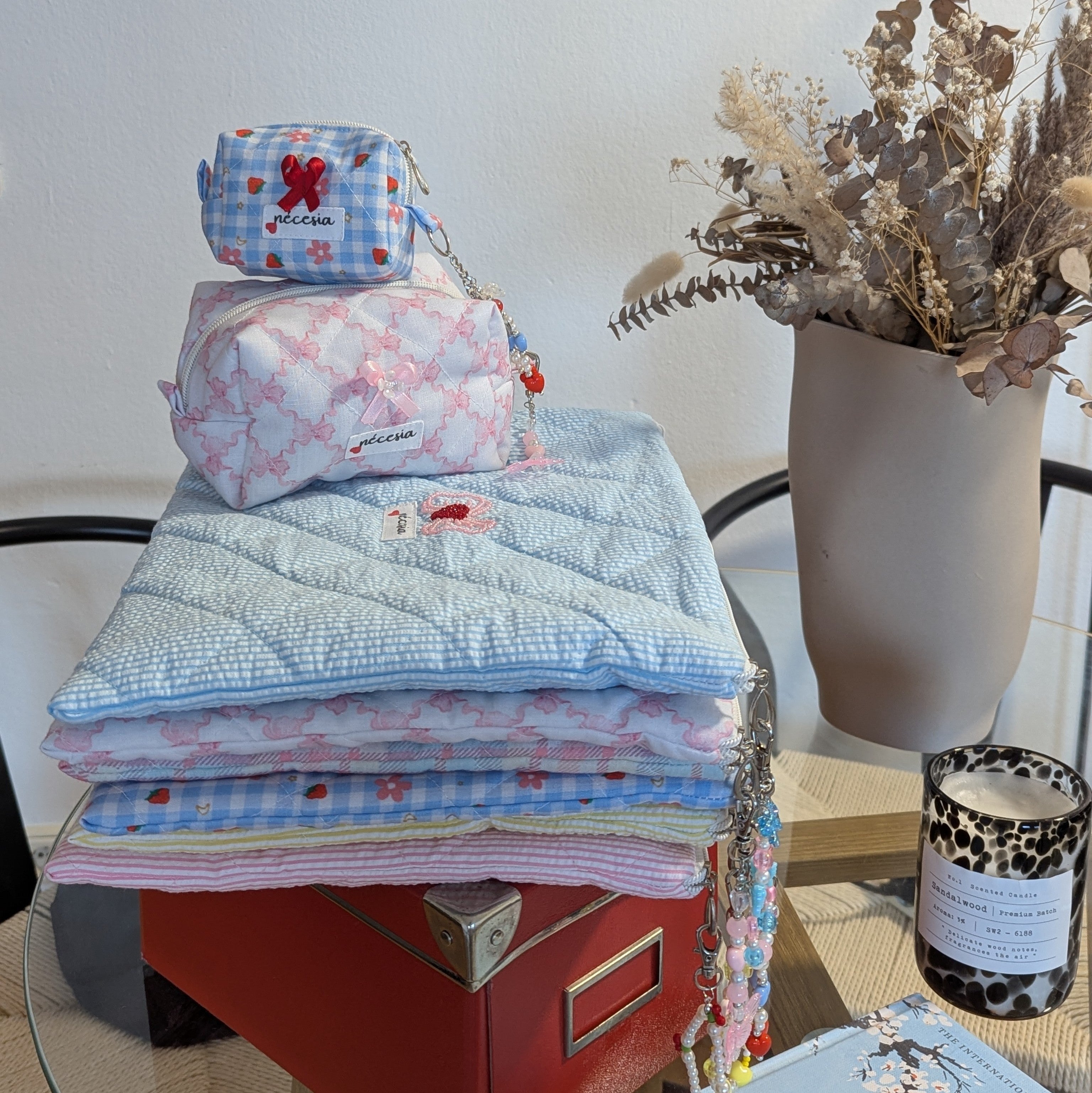 Bowtiful Handbestickte Laptop-Hülle 13“