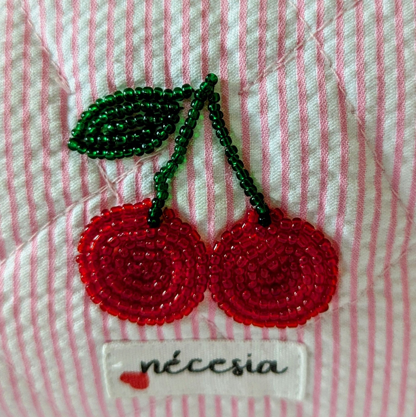 Sakura Handbestickte Kosmetiktasche