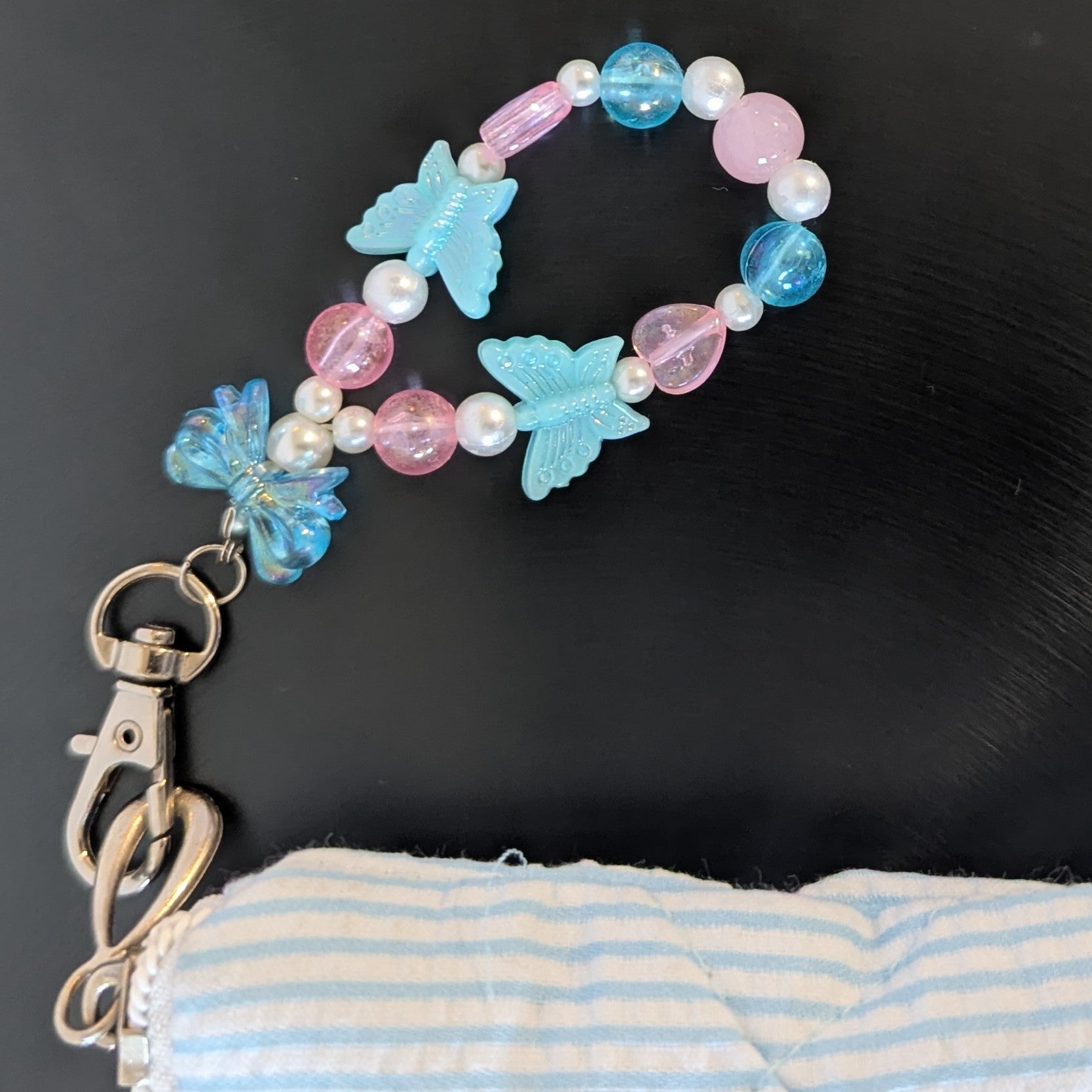 Bowtiful Handbestickte Laptop-Hülle 13“