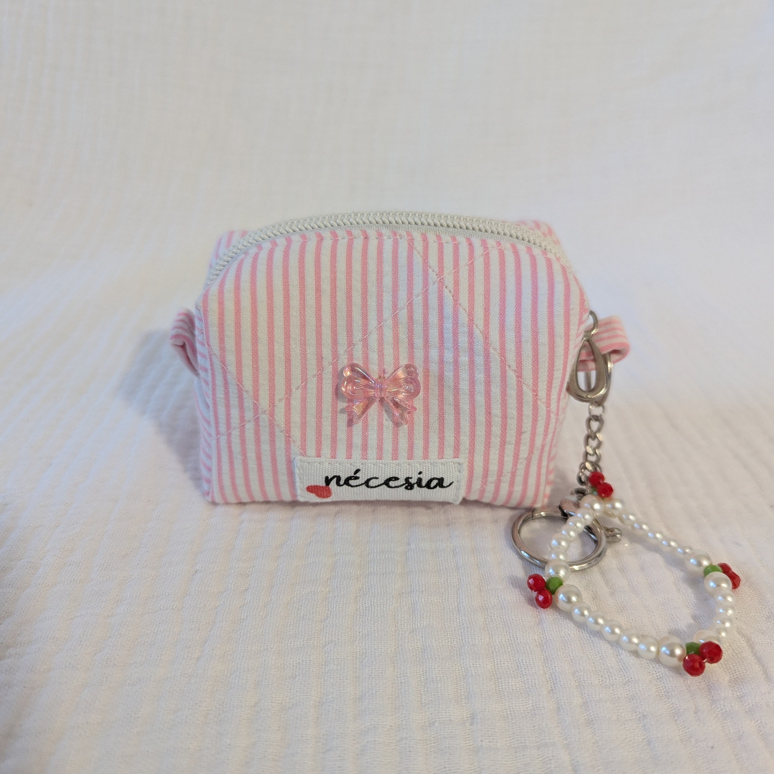 Minitasche mit Schlüsselanhänger