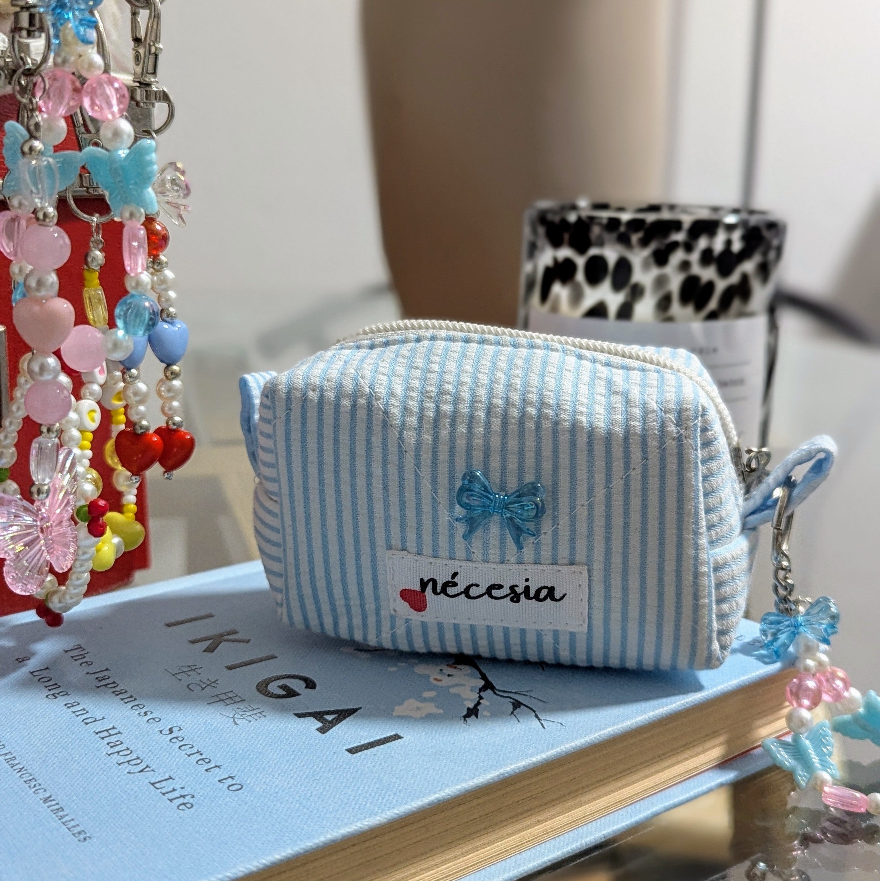 Minitasche mit Schlüsselanhänger